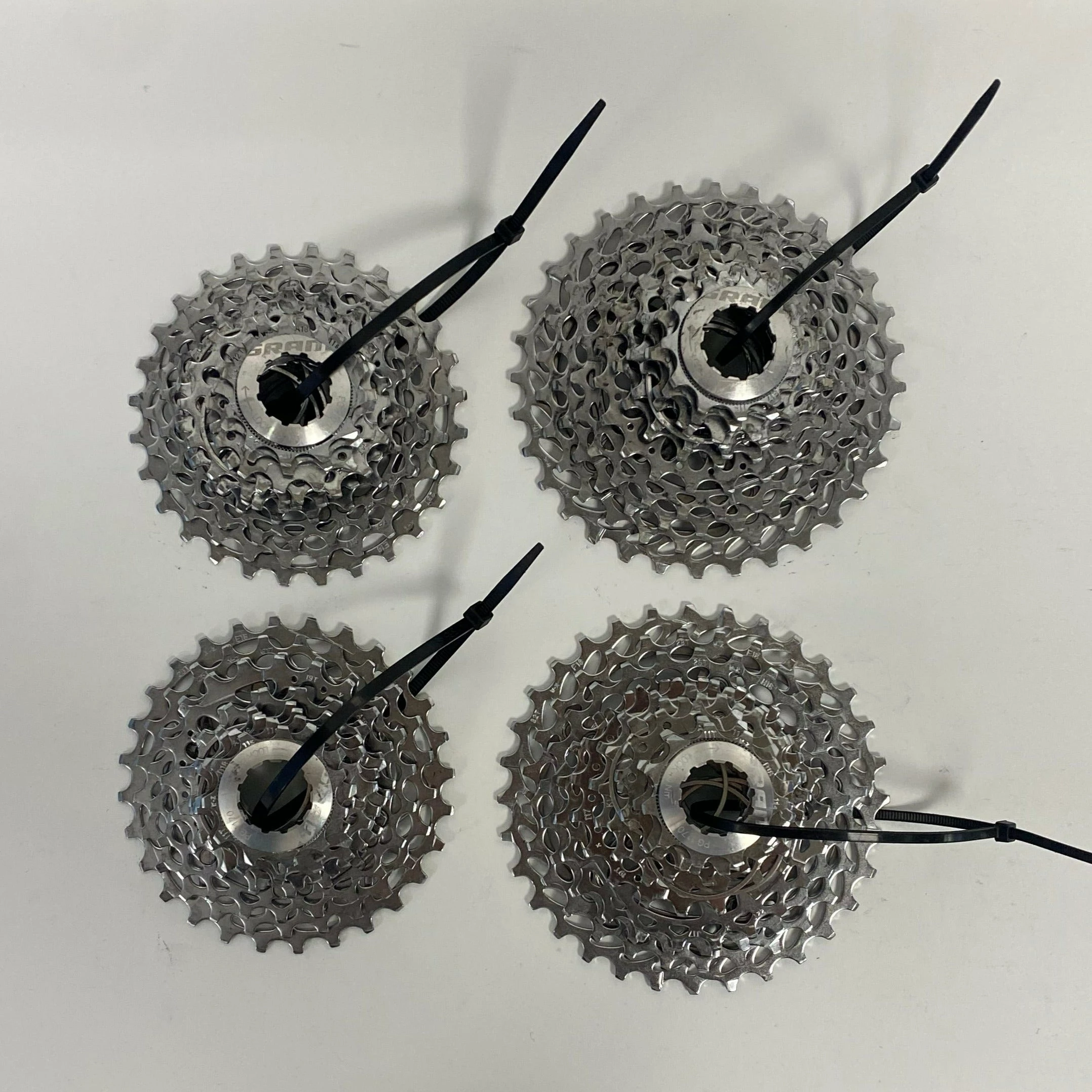 Lot De 4 Cassettes D'Occasion SRAM FORCE 22 PG 1170 11 Vitesses 3 Lot De 4 Cassettes D'Occasion SRAM FORCE 22 PG 1170 11 Vitesses