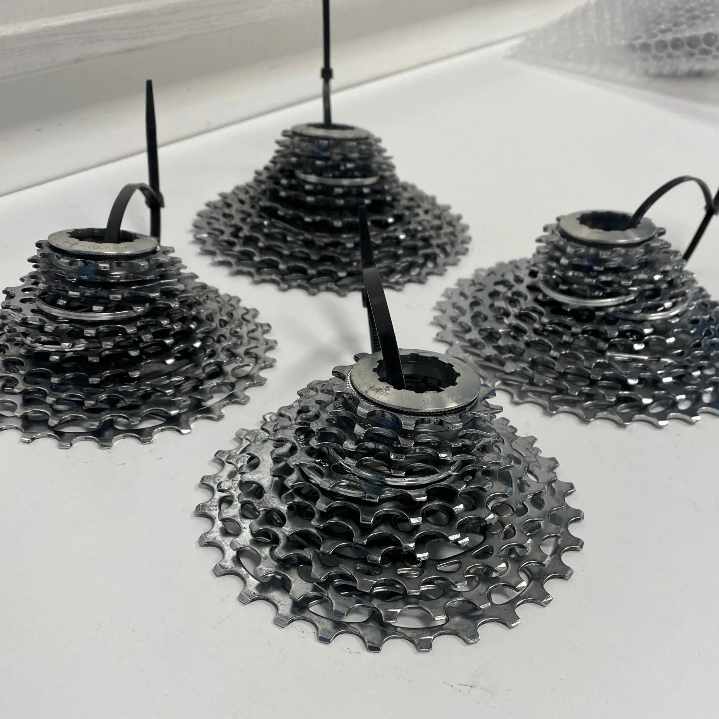 Lot De 4 Cassettes D'Occasion SRAM FORCE 22 PG 1170 11 Vitesses 4 Lot De 4 Cassettes D'Occasion SRAM FORCE 22 PG 1170 11 Vitesses – Image 2