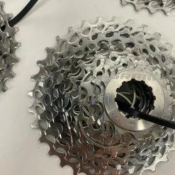 Lot De 4 Cassettes D'Occasion SRAM FORCE 22 PG 1170 11 Vitesses 8 Lot De 4 Cassettes D'Occasion SRAM FORCE 22 PG 1170 11 Vitesses -Transmission Soldes Magasin IMG 8003