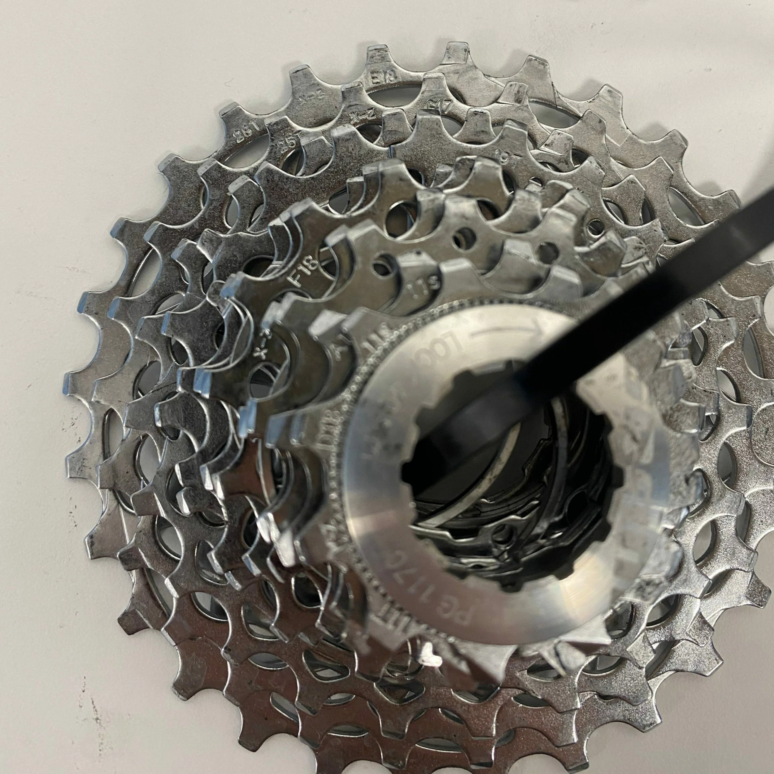 Lot De 4 Cassettes D'Occasion SRAM FORCE 22 PG 1170 11 Vitesses 6 Lot De 4 Cassettes D'Occasion SRAM FORCE 22 PG 1170 11 Vitesses – Image 4